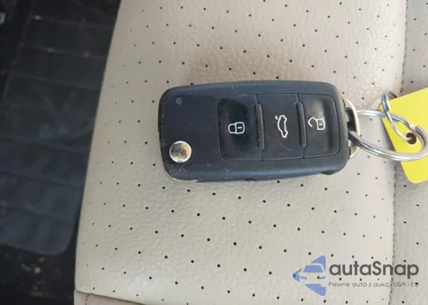 2016 Volkswagen Tiguan S z USA, uszkodzony, nr VIN WVGAV7AX0GW574689